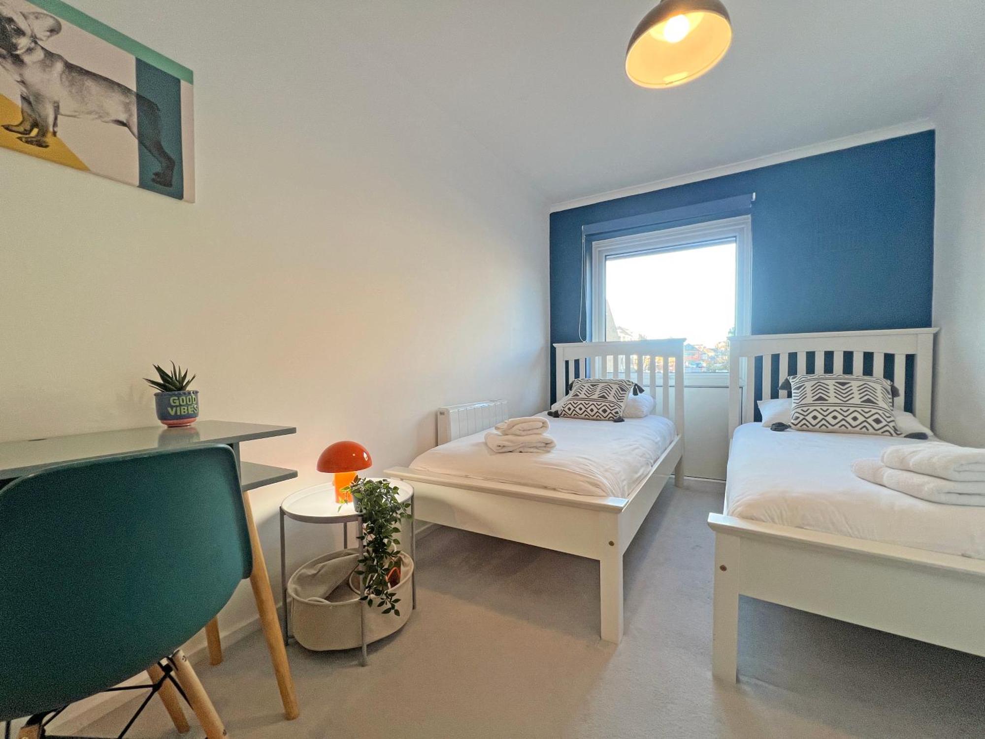 Beautiful Windsor 2 Bed, Perfect Location, 5 Mins Walk To Centre, Free Parking, Legoland, Ascot Apartman Kültér fotó